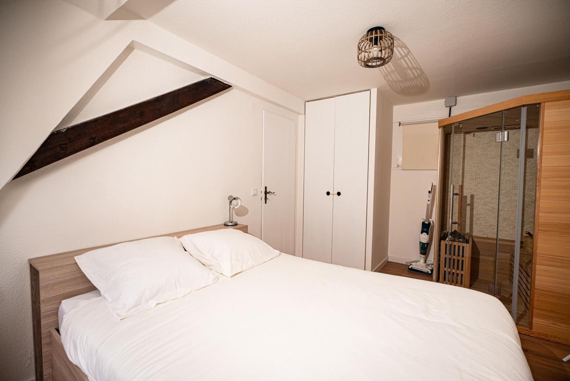 Moderne T2 Centre Sauna Wifi Home Office Netflix Straßburg Exterior foto