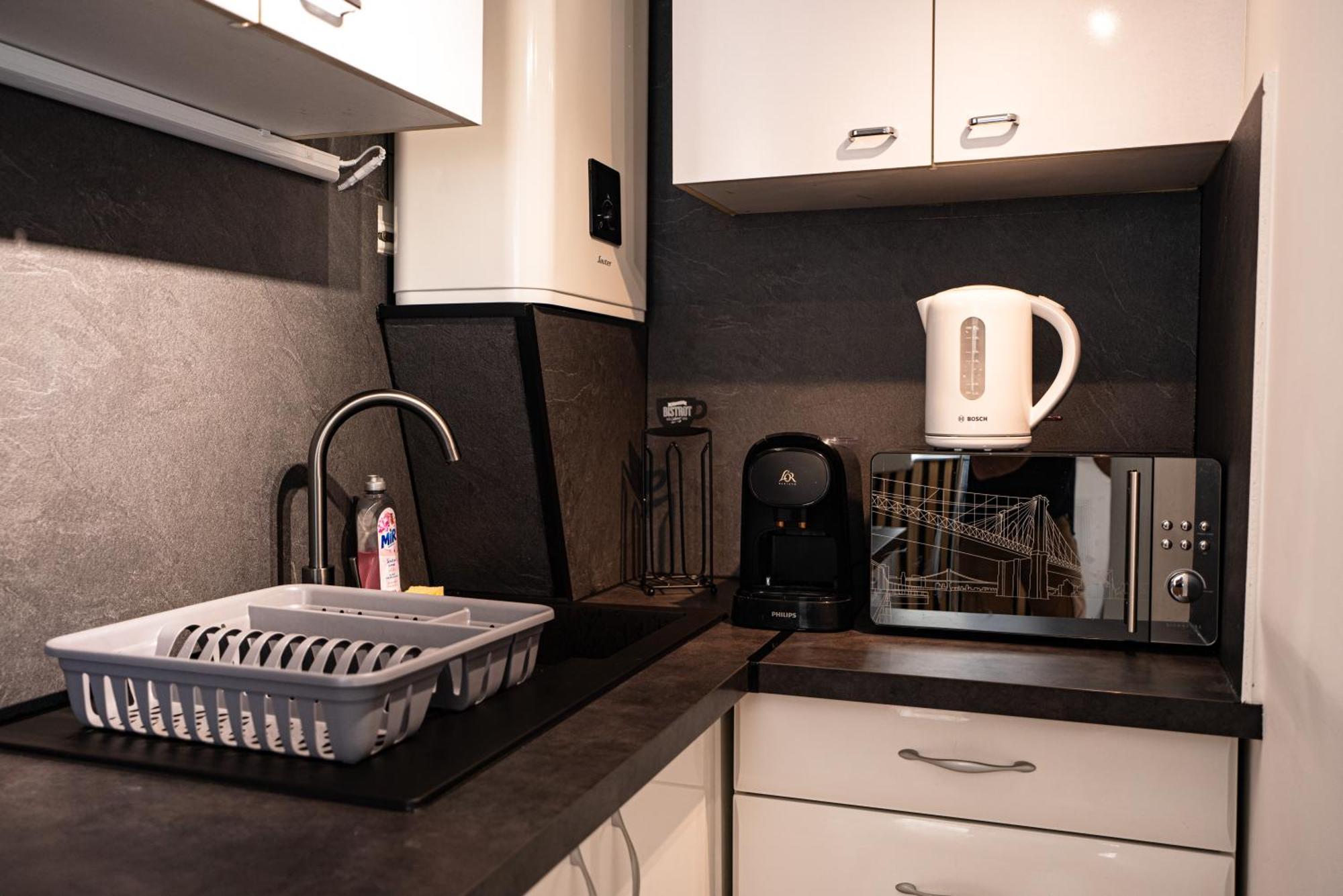 Moderne T2 Centre Sauna Wifi Home Office Netflix Straßburg Exterior foto